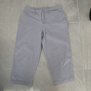 Croft And Barrow Gray Capri Womens Pants Size 10